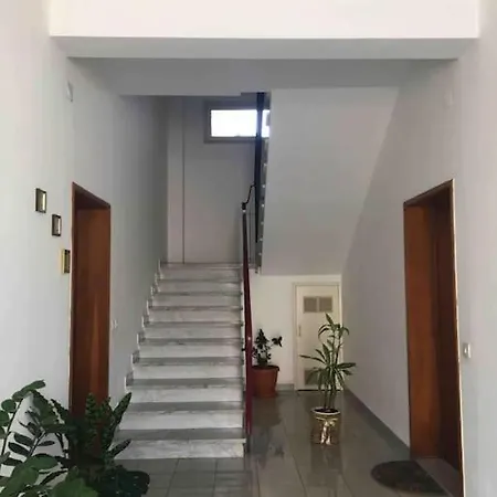 “palazzaccio” Apartman *